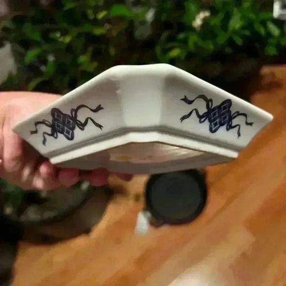 VINTAGE Japanese Imari, Enamel Floral 5" Square Bowl Trinket Dish - Picture 4 of 6